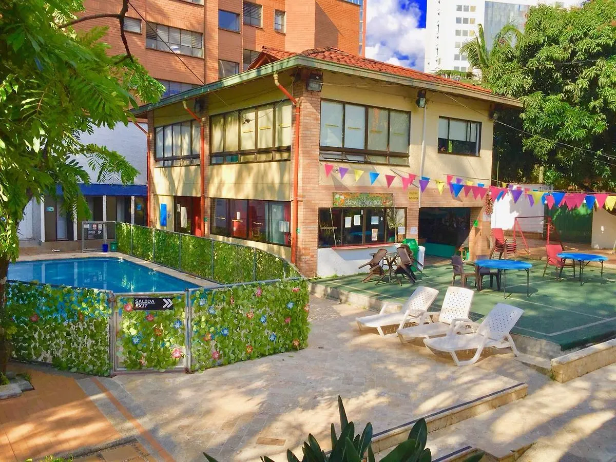 Pitstop Guest House Medellín