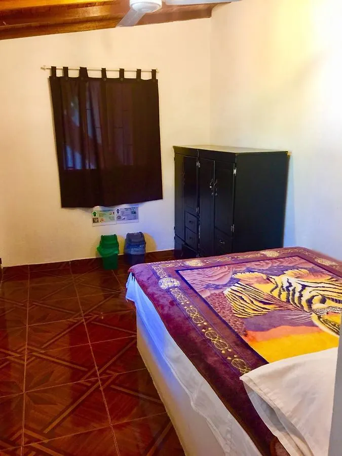 Pitstop Guest House Medellín