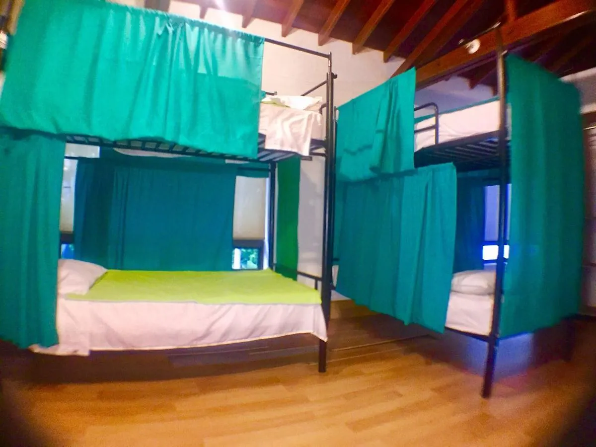 Pitstop Guest House Medellín